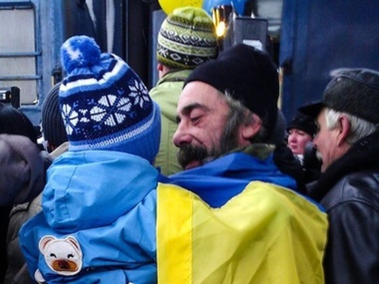 Встреча освобожденных из плена солдат батальона "Миротворец"