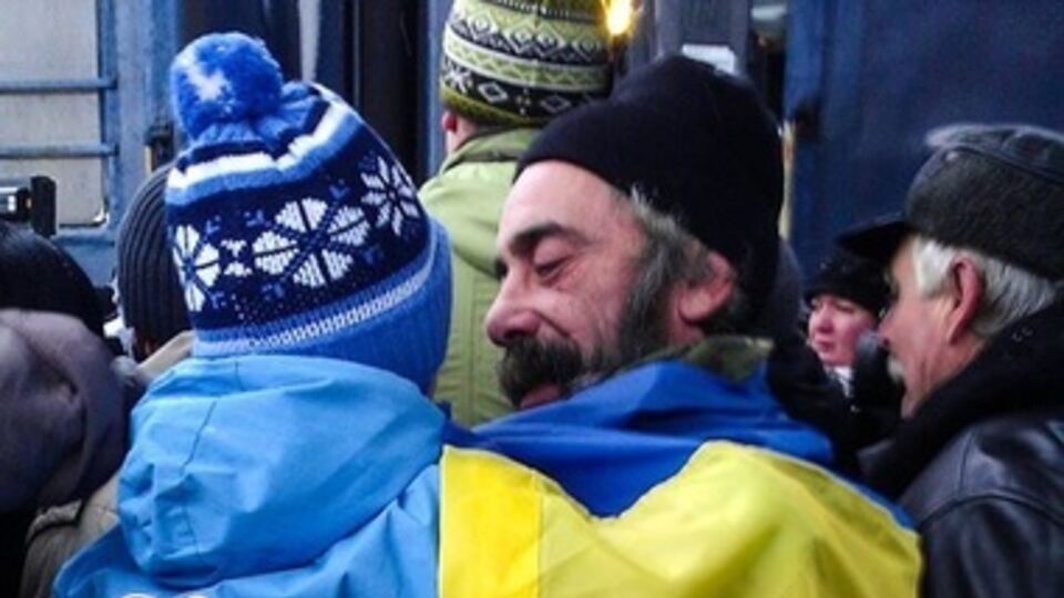 Встреча освобожденных из плена солдат батальона "Миротворец"