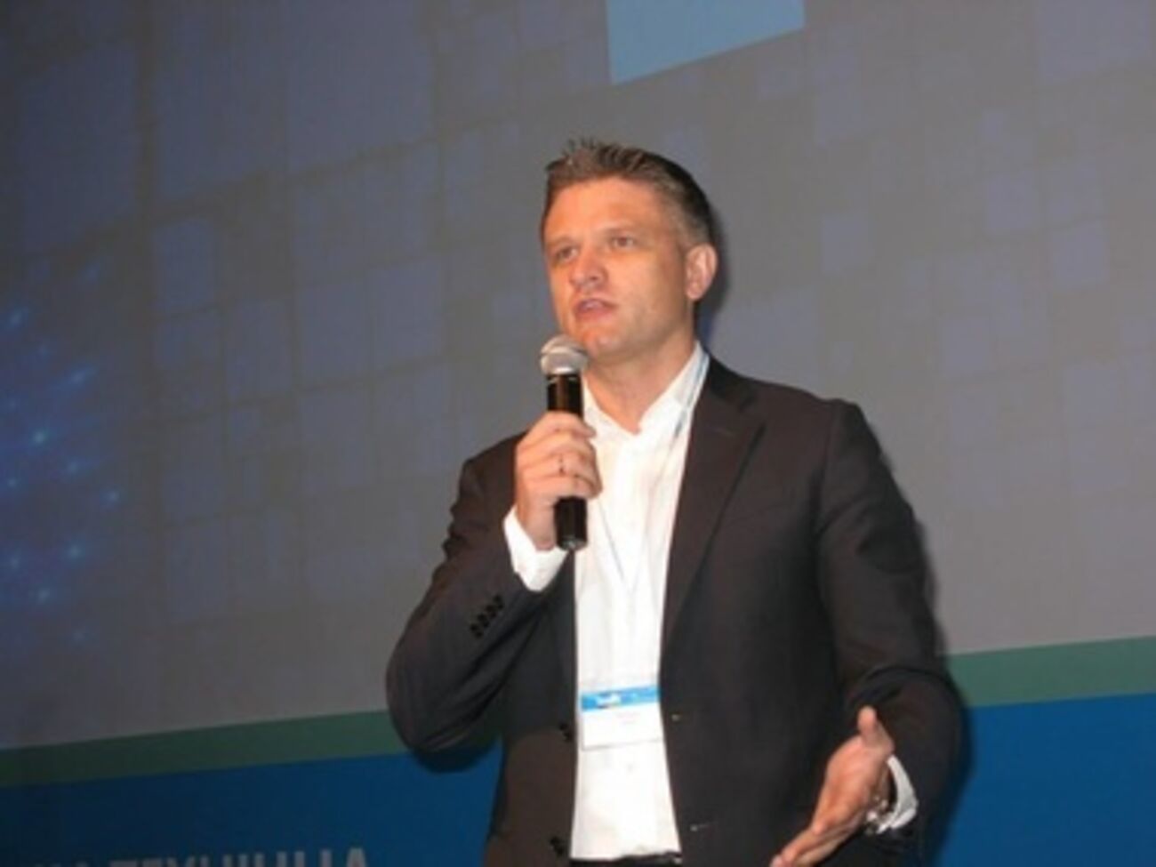 Шимкив пообещал, что в Украине в следующем году будет 3G