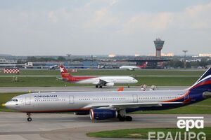 Самолет полетел в Россию с кричалкой про Путина