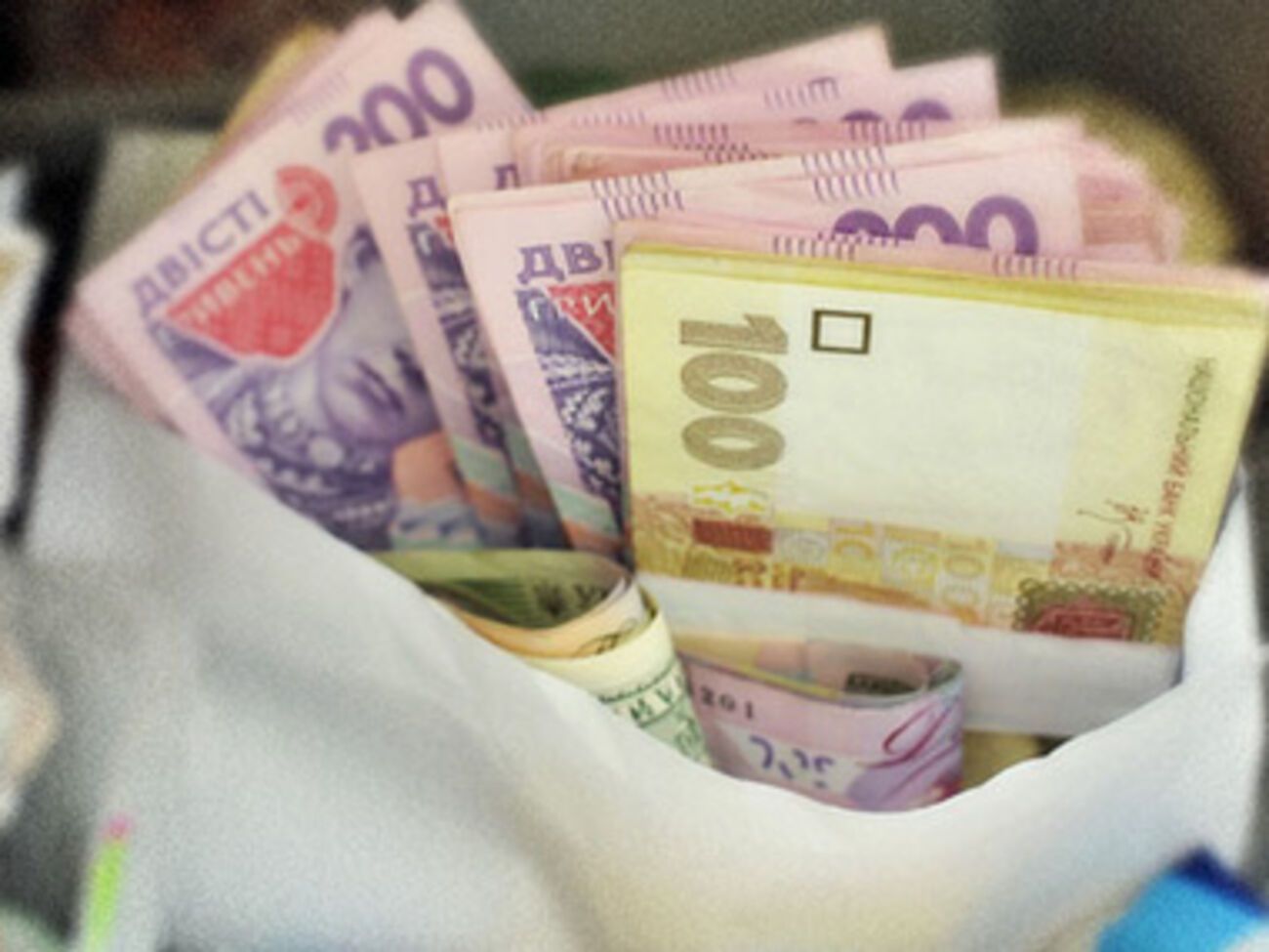 НБУ перестанет фиксировать курс гривны