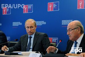 Президент РФ Владимир Путин и глава ФИФА Йозеф Блаттер в Москве на встрече по подготовке к ЧМ-2018