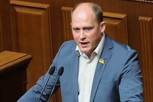 Каплин считает, что если Украина объявит военное положение, то Россия введет войска