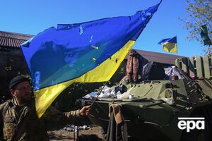 Ранее Порошенко инициировал отмену законов о спецрежиме местного самоуправления на Донбассе