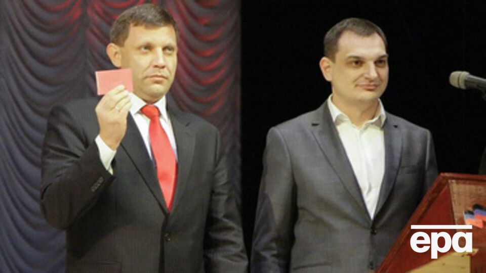 Захарченко ранее заявил, что Россия отправила в "ДНР" 30 танков, 120 бронемашин и 1200 солдат