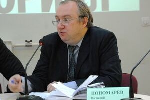Виталий Пономарев летел во Львов на судебное заседание по делу двух россиян