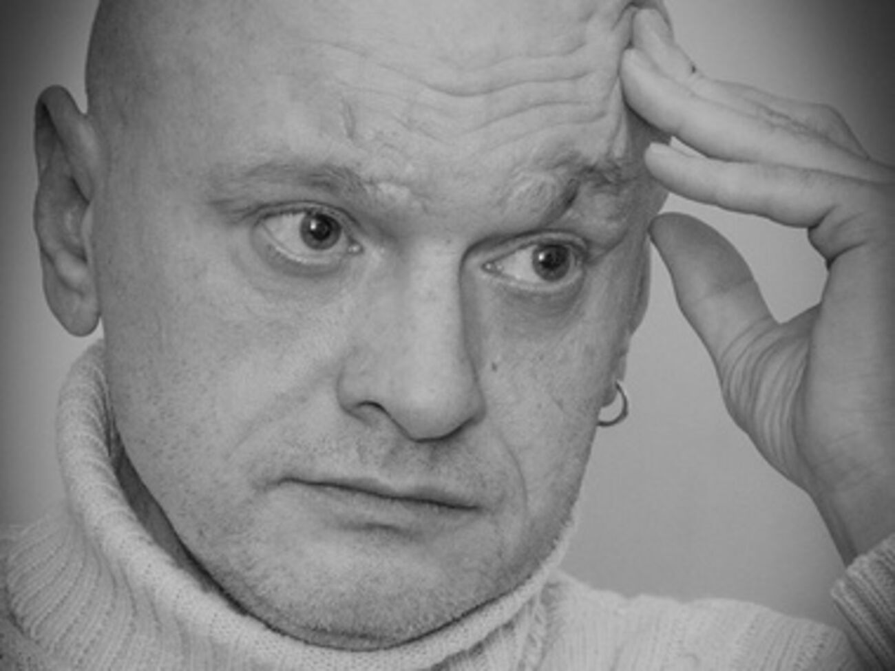 Алексей Девотченко участвовал в акциях протеста российской оппозиции и занимал проукраинскую позицию