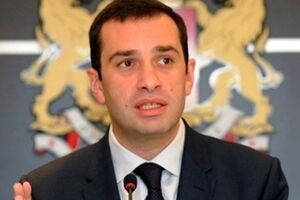Аласания: Партия оставляет коалицию в знак протеста против изменения внешнеполитического курса правительства