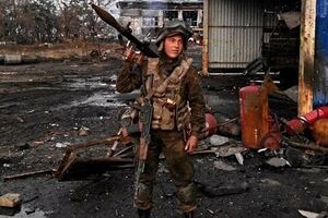 Донецкий аэропорт остается под контролем сил АТО