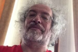 Алексей Венедиктов напомнил, что ни один сотрудник "Эха Москвы" не может быть уволен без его согласия