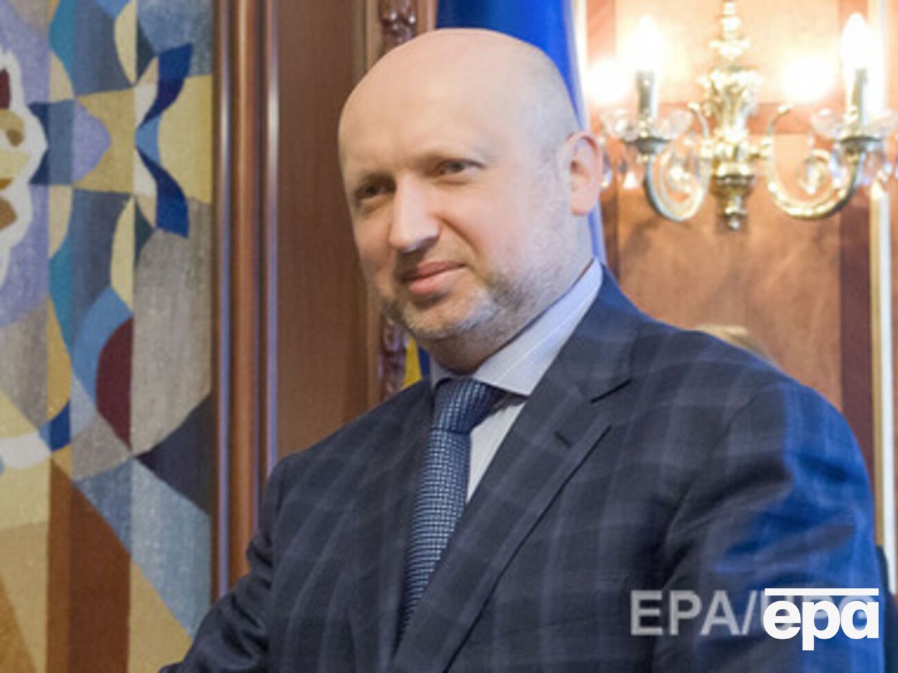 Турчинов: Те, кто оккупировал территории, не собираются жить по украинскому законодательству