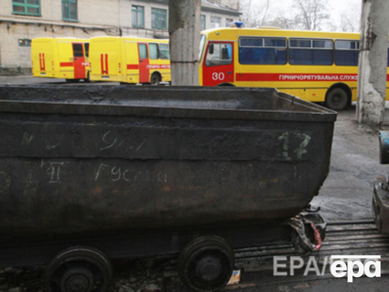 Боевики пытаются вывезти уголь с Донбасса