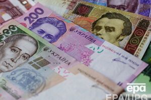 Гривна быстро теряет в цене
