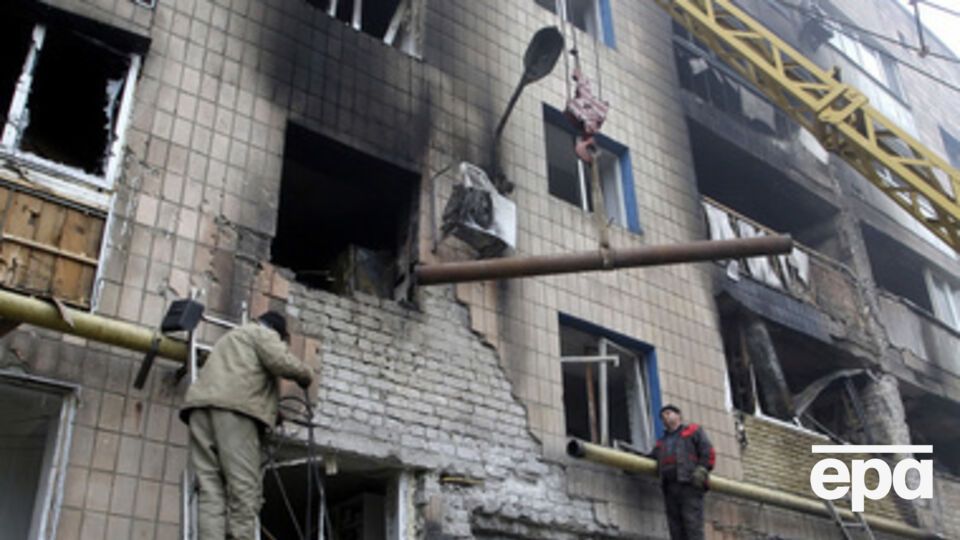 Стрельба в городе не утихает с полудня