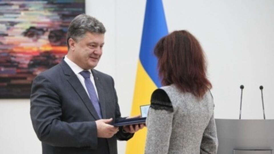 Порошенко вручил Шевченковскую премию за 2014 год. Фоторепортаж
