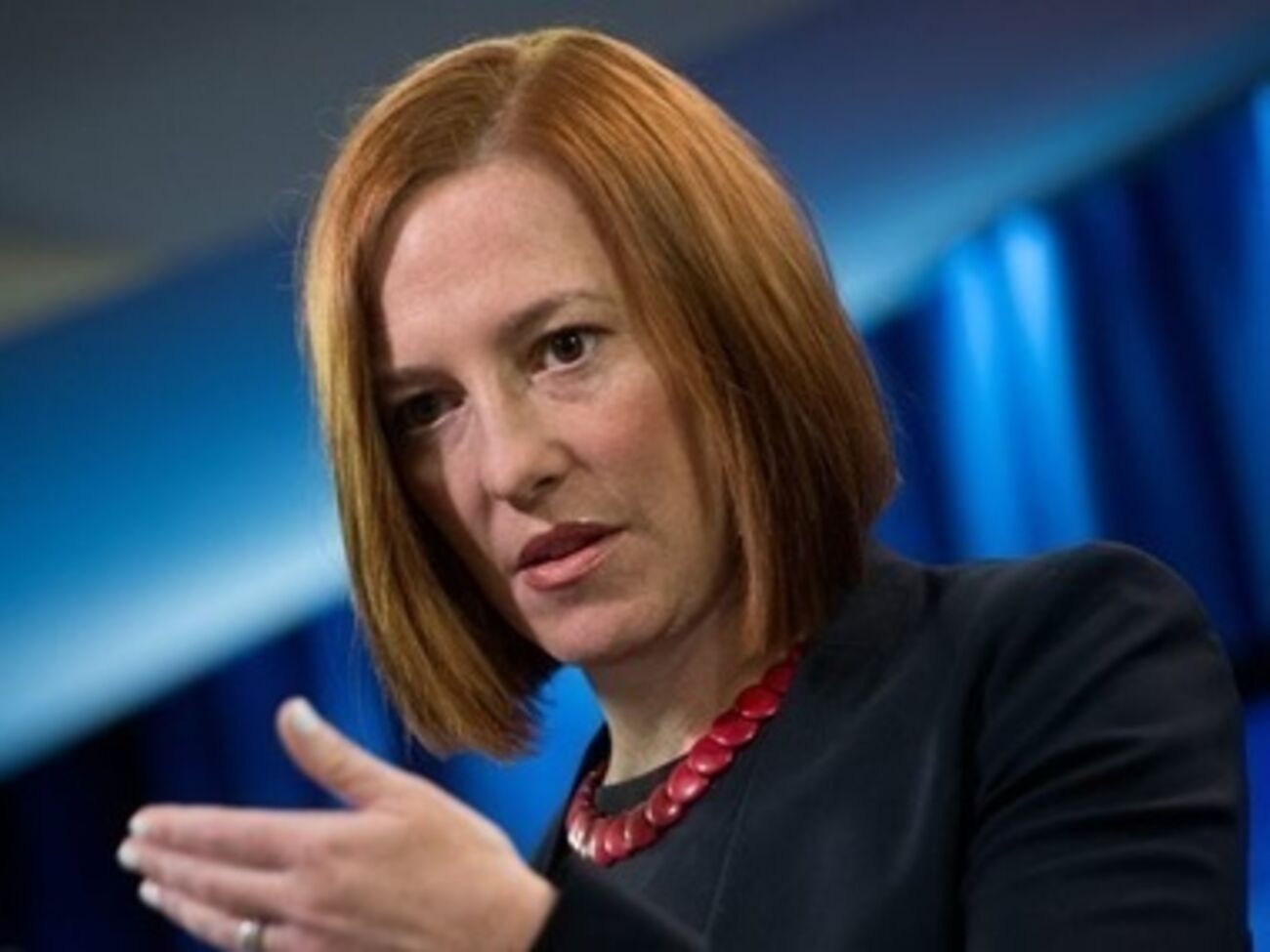 Российские войска должны быть выведены из Украины, заявила Псаки