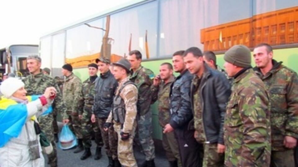 Присутствующие почтили минутой молчания воинов, отдавших свою жизнь за Украину