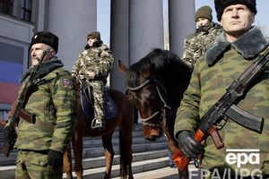 Боевики продолжают захватывать админздания