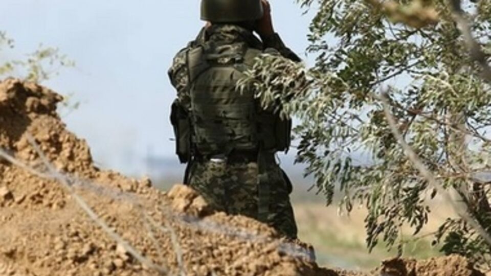 Пограничники подорвались на растяжке