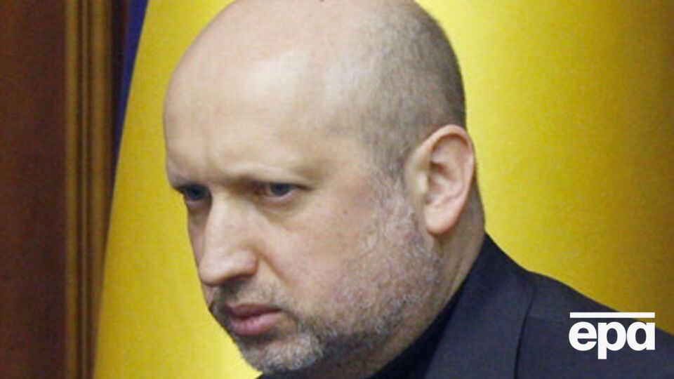 Турчинов заявил, что закон об амнистии для боевиков так и не был подписан