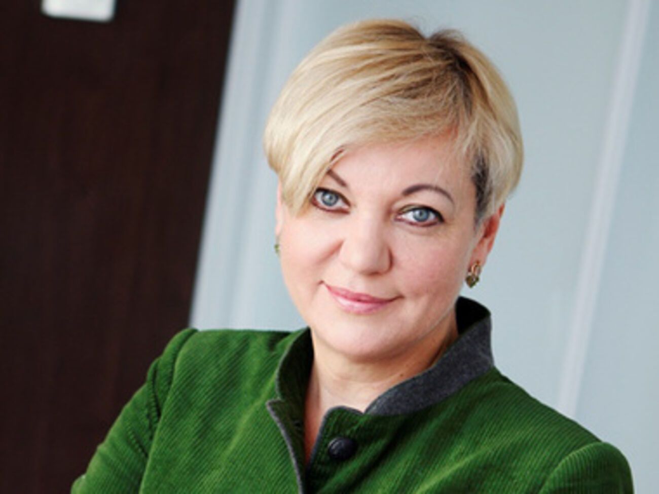 Гонтарева заявила о намерении ввести ограничения на расчеты в валюте