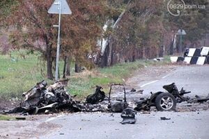По предварительным данным, автомобиль снабжения боевиков "ДНР" наехал на взрывчатку