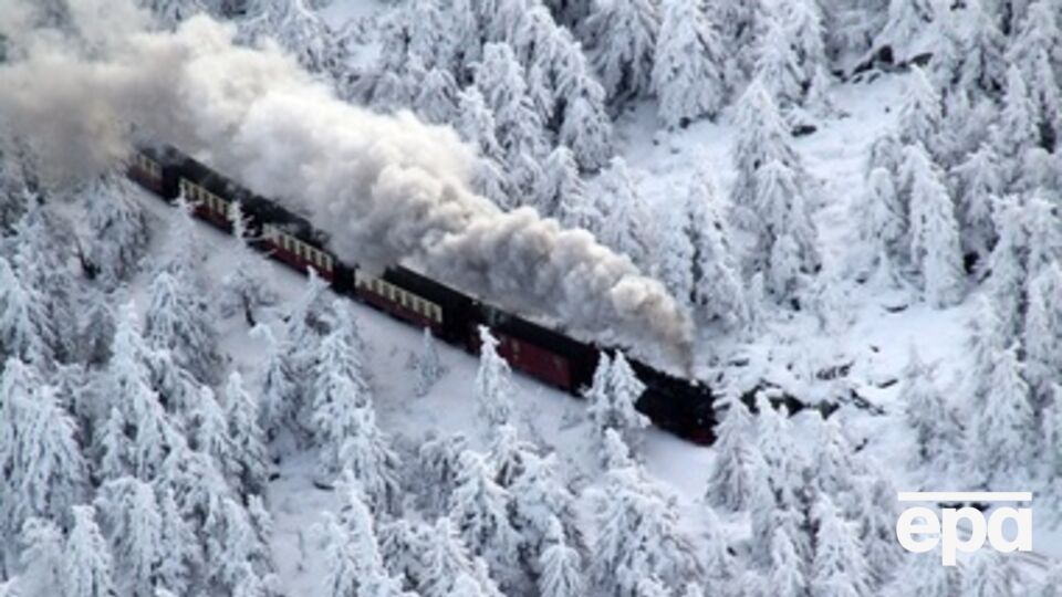 Количество поездов в новогодние праздники увеличат