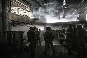 Аэропорт остается под контролем украинских военных