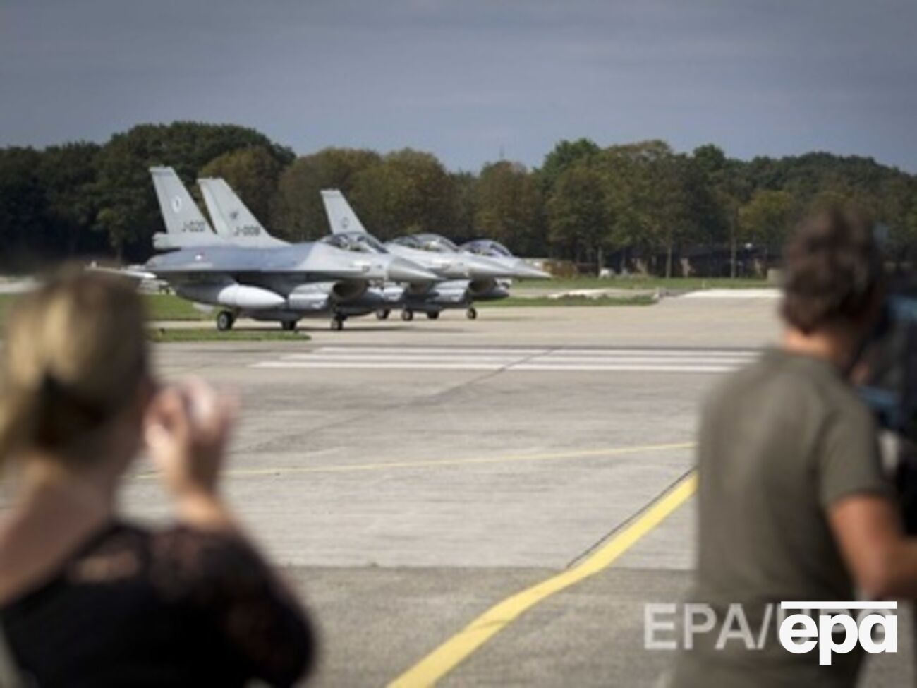 Украинские журналисты больше не смогут передвигаться в зоне АТО без сопровождения