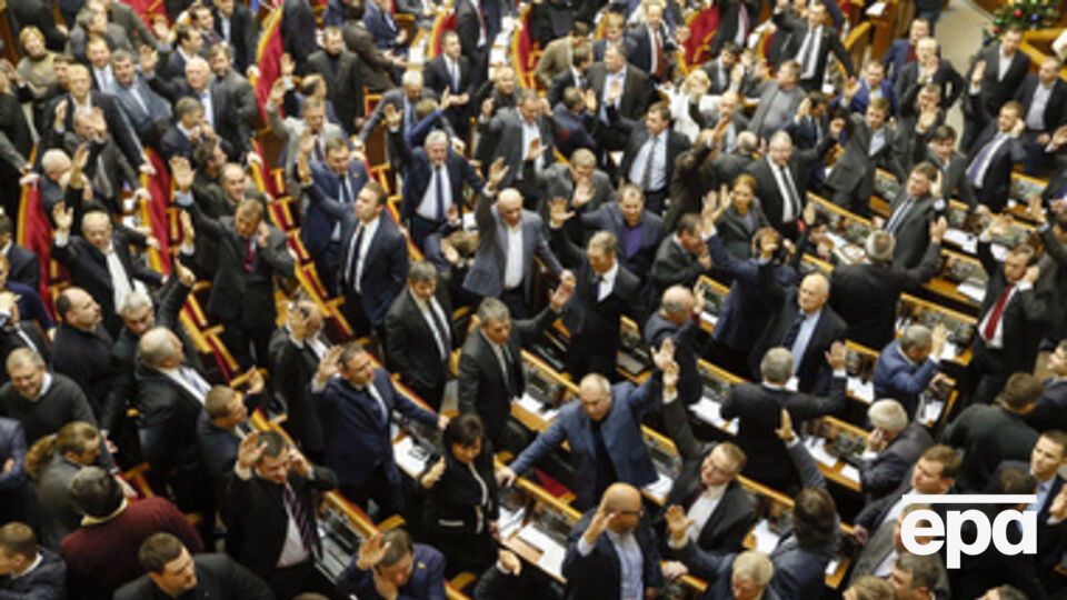 Рада принимала "диктаторские законы" с нарушением регламента