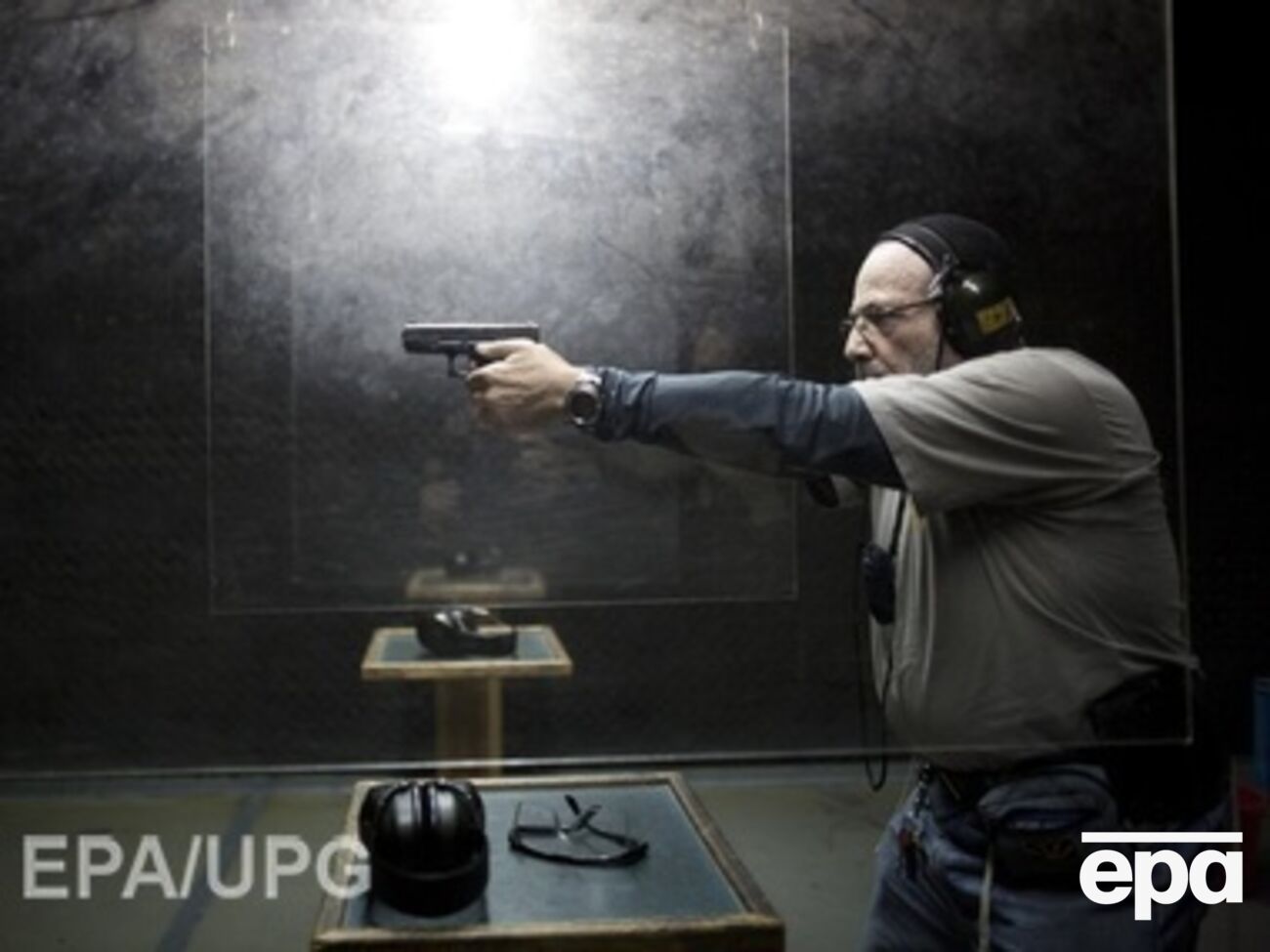 Каплин предлагает легализовать оружие