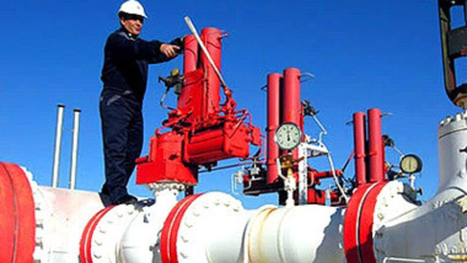Спрос на газ в Европе не растет, что делает проект экономически непривлекательным, а ЕС не настроен на заключение сделок с Россией, пишет журнал