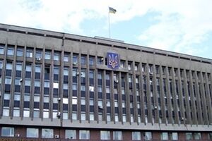 Милиция задержала мужчин, пытавшихся штурмовать ОГА