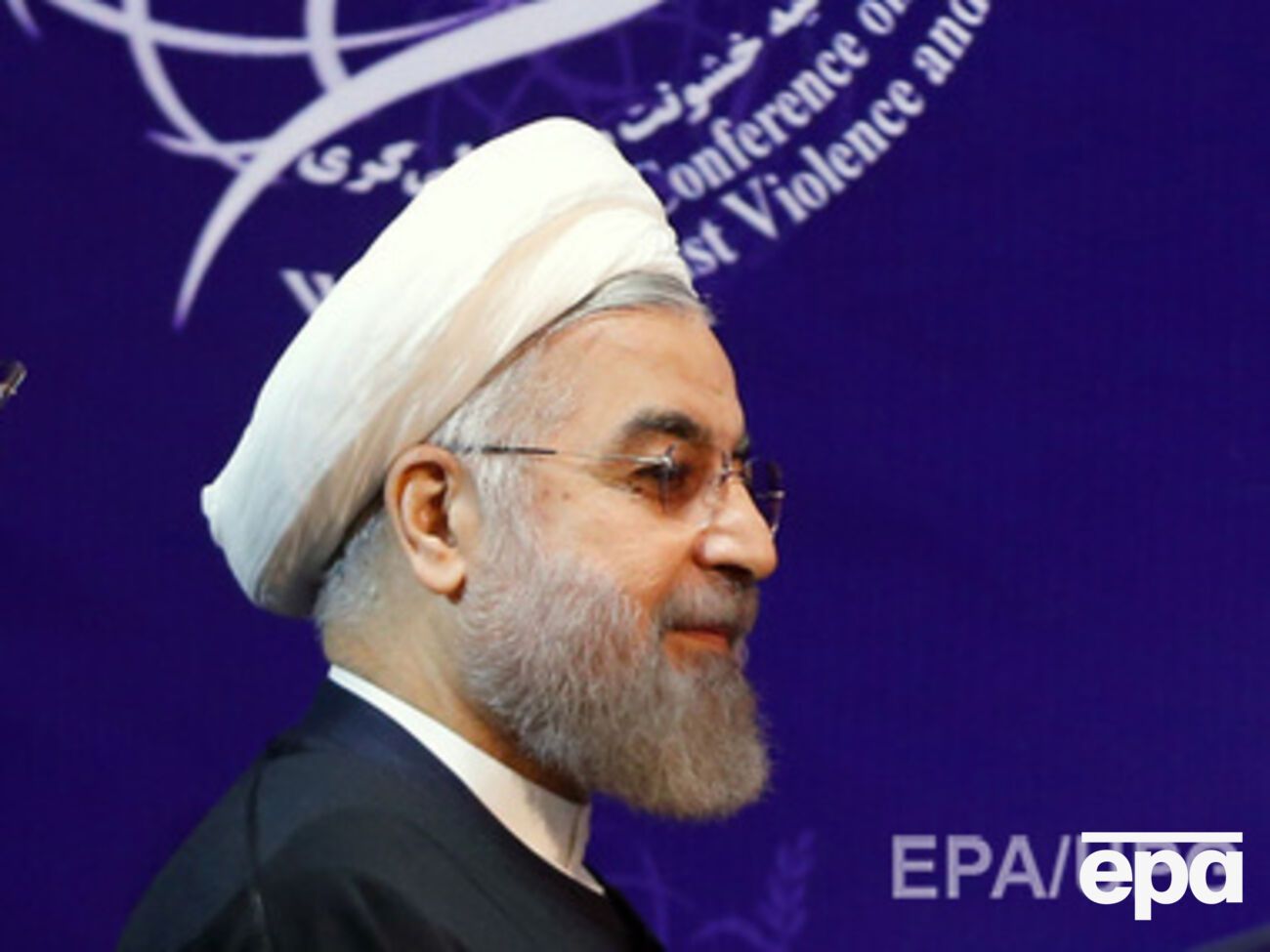 Рухани считает падение цен на нефть заговором против исламского мира