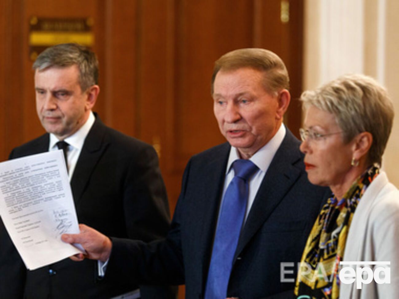 В контактную группу входят Зурабов, Кучма и Тальявини