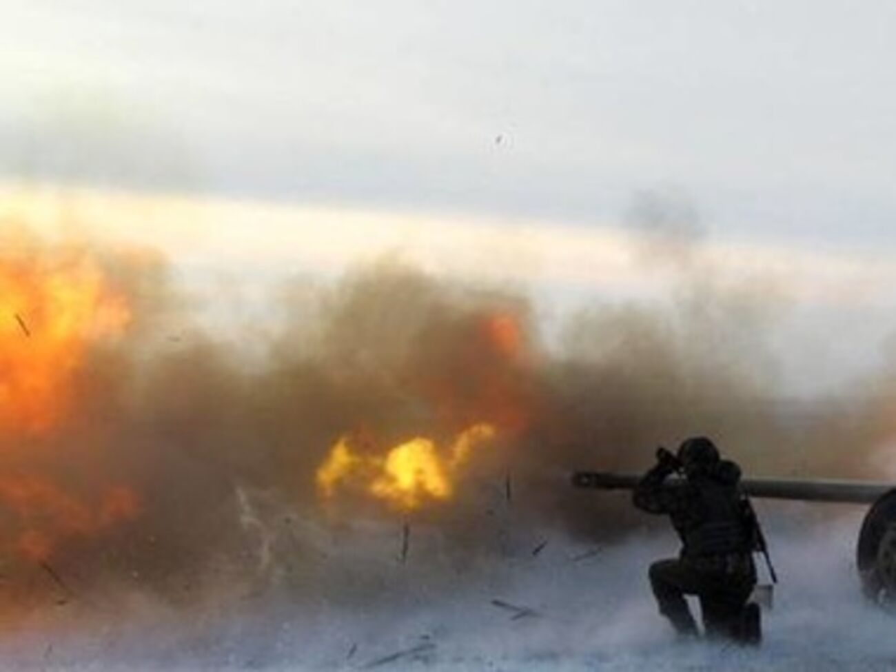 Обстрелы продолжились и во второй "день тишины"