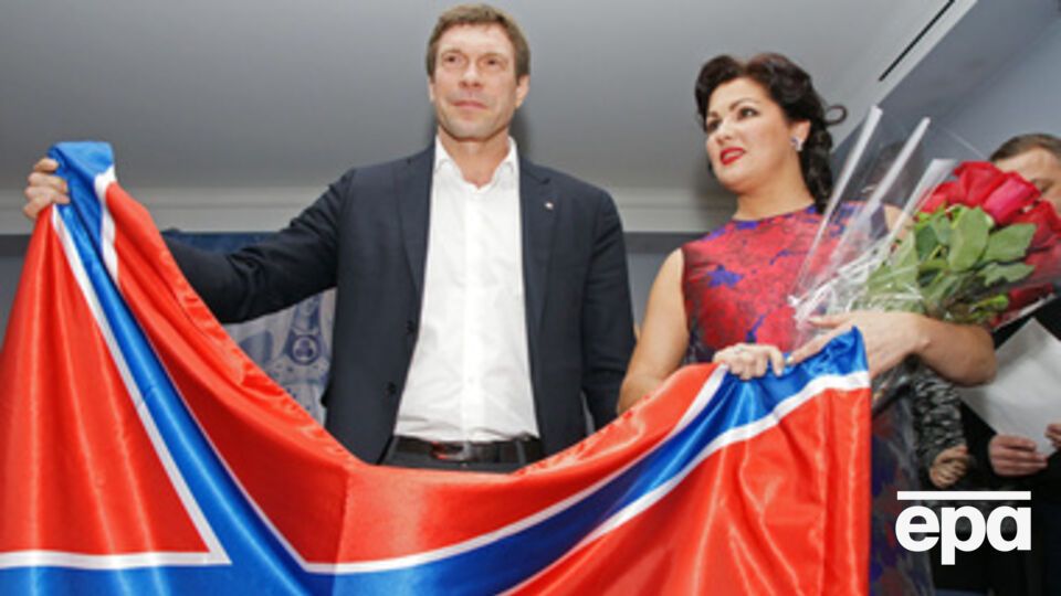 Австрийский авиаперевозчик не продлил контракт с Анной Нетребко из-за фотографии