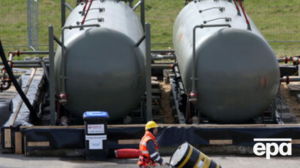 Цены на нефть продолжили падать