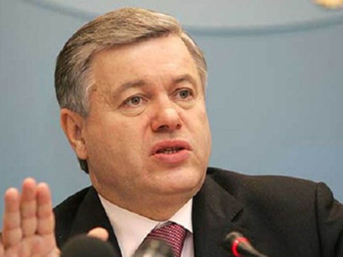 Чалый: Донбасс --- как горячий уголек, который все перебрасывают из рук в руки