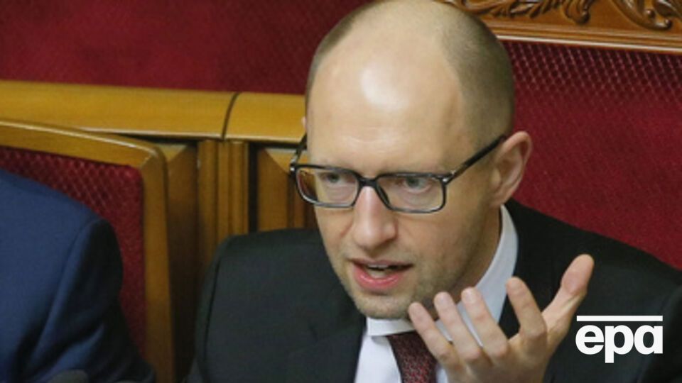 Яценюк напомнил об ответственности за реализацию плана действий Кабмина