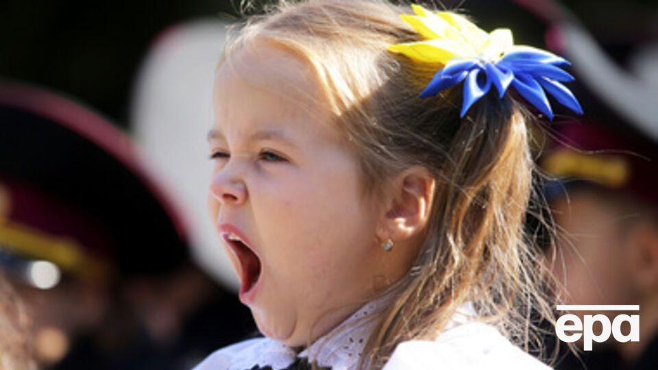 Школьники смогут получить аттестат в 16 лет