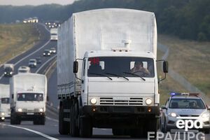 По данным МЧС РФ, грузовики перевезут более 1000 тонн грузов