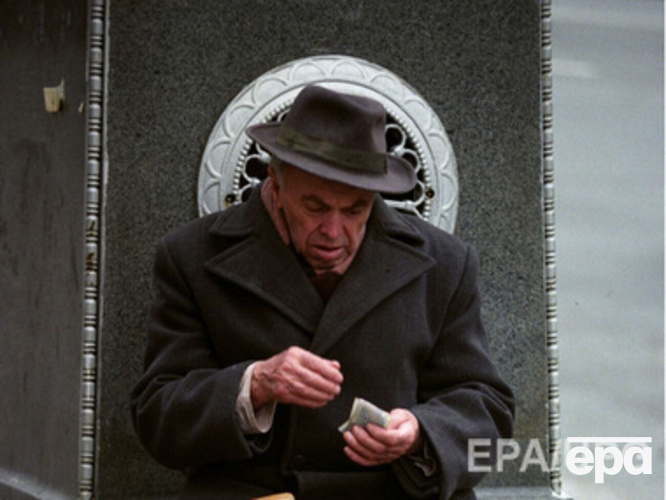 Пенсионный возраст мужчин и женщин могут уравнять