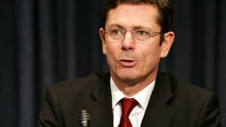 Шимонович завтра прибудет в Украину