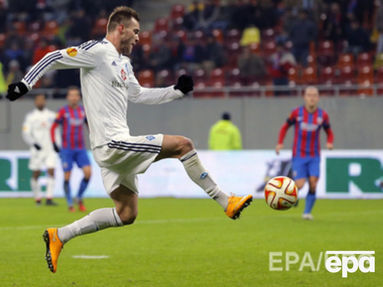 Ярмоленко отличился в матче со "Стяуа"