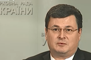 Своей первостепенной задачей министр считает легализацию платных услуг