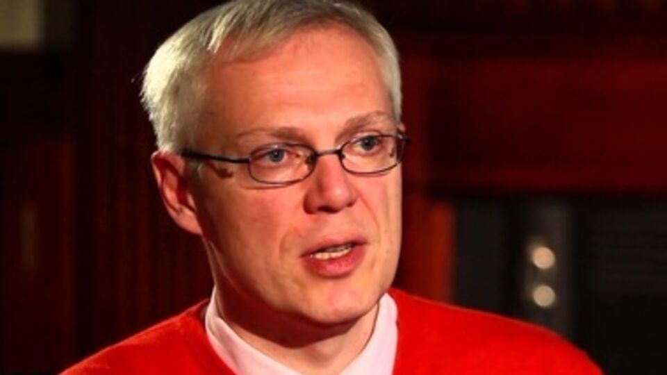 Найман считает, что высшее образование должно быть платным