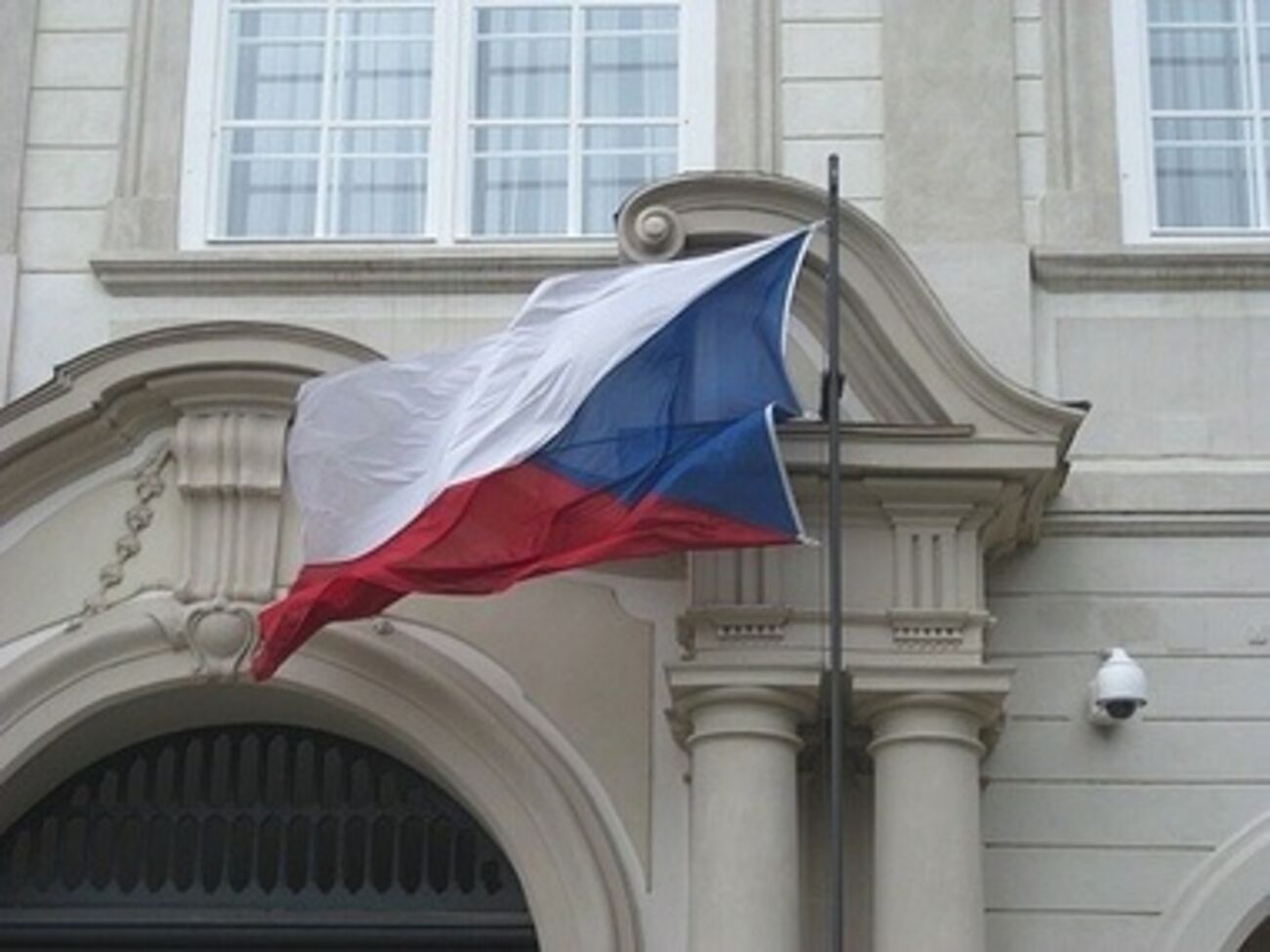 Решение об аннулировании генконсульства Чехии в Донецке принял глава МИД страны Лубомир Заоралек