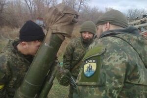 Сейчас раненным в ходе боя под Павлополем бойцам делают операции