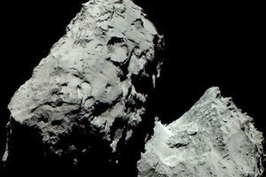 Цветная фотография кометы Чурюмова-Герасименко